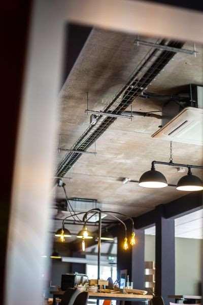 Hotel Carre Pau Airport